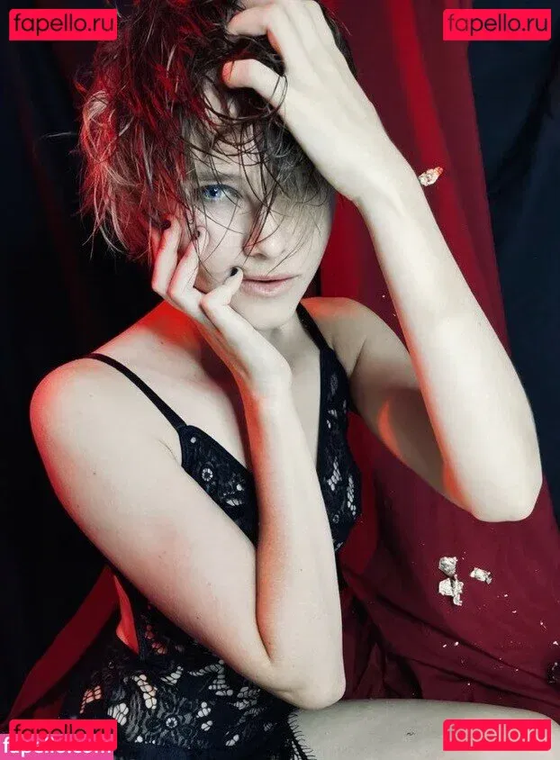 vega.cos Onlyfans Photo Gallery 