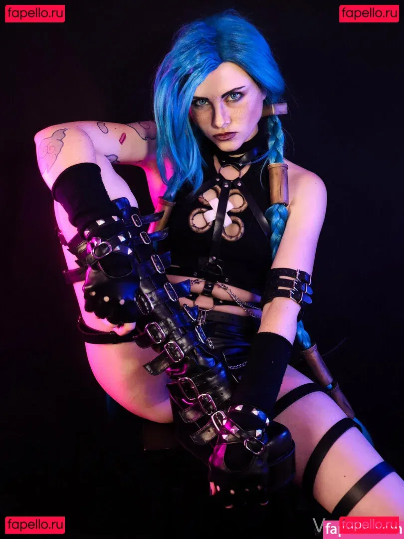 vega.cos Onlyfans Photo Gallery 