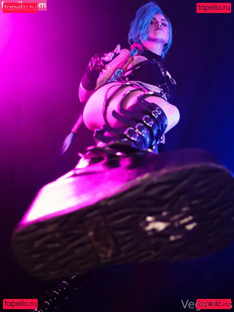 vega.cos Onlyfans Photo Gallery 