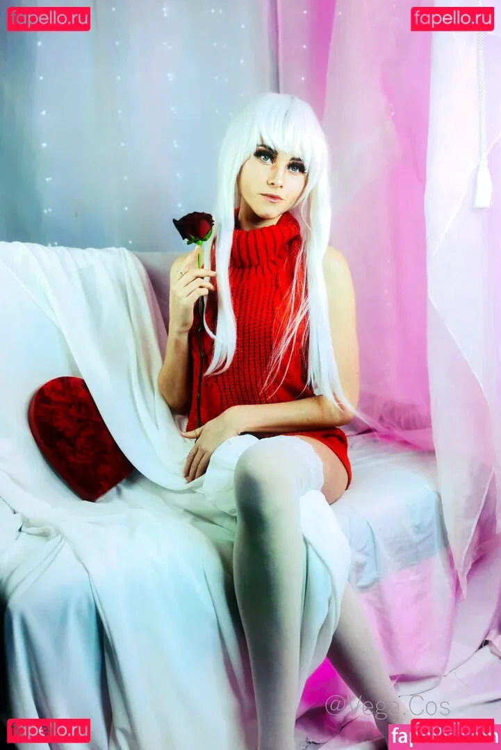 vega.cos Onlyfans Photo Gallery 