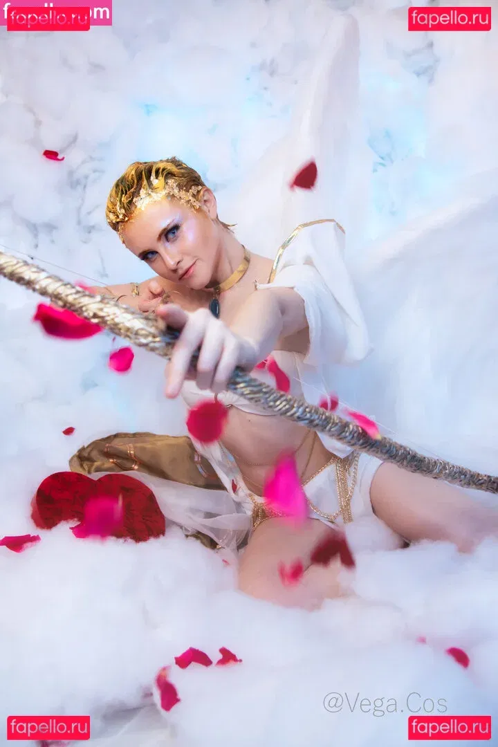 vega.cos Onlyfans Photo Gallery 