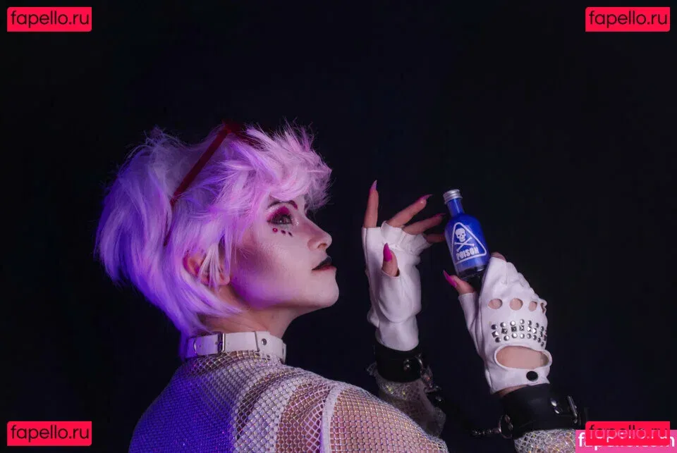 vega.cos Onlyfans Photo Gallery 