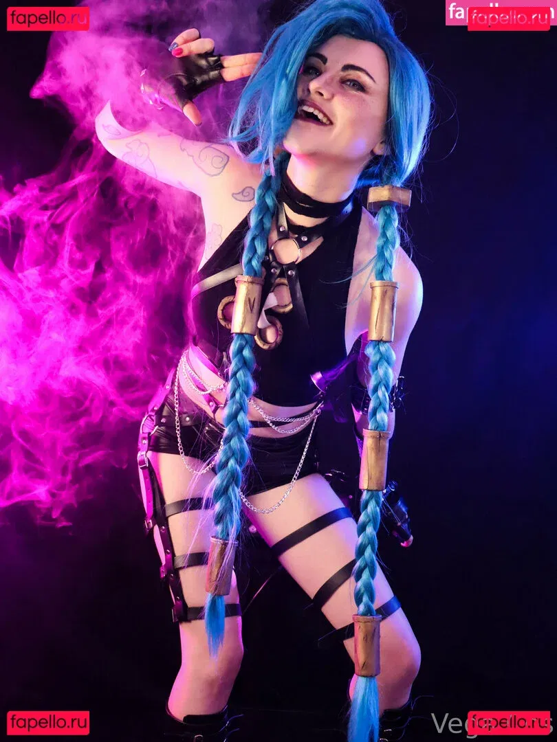 vega.cos Onlyfans Photo Gallery 