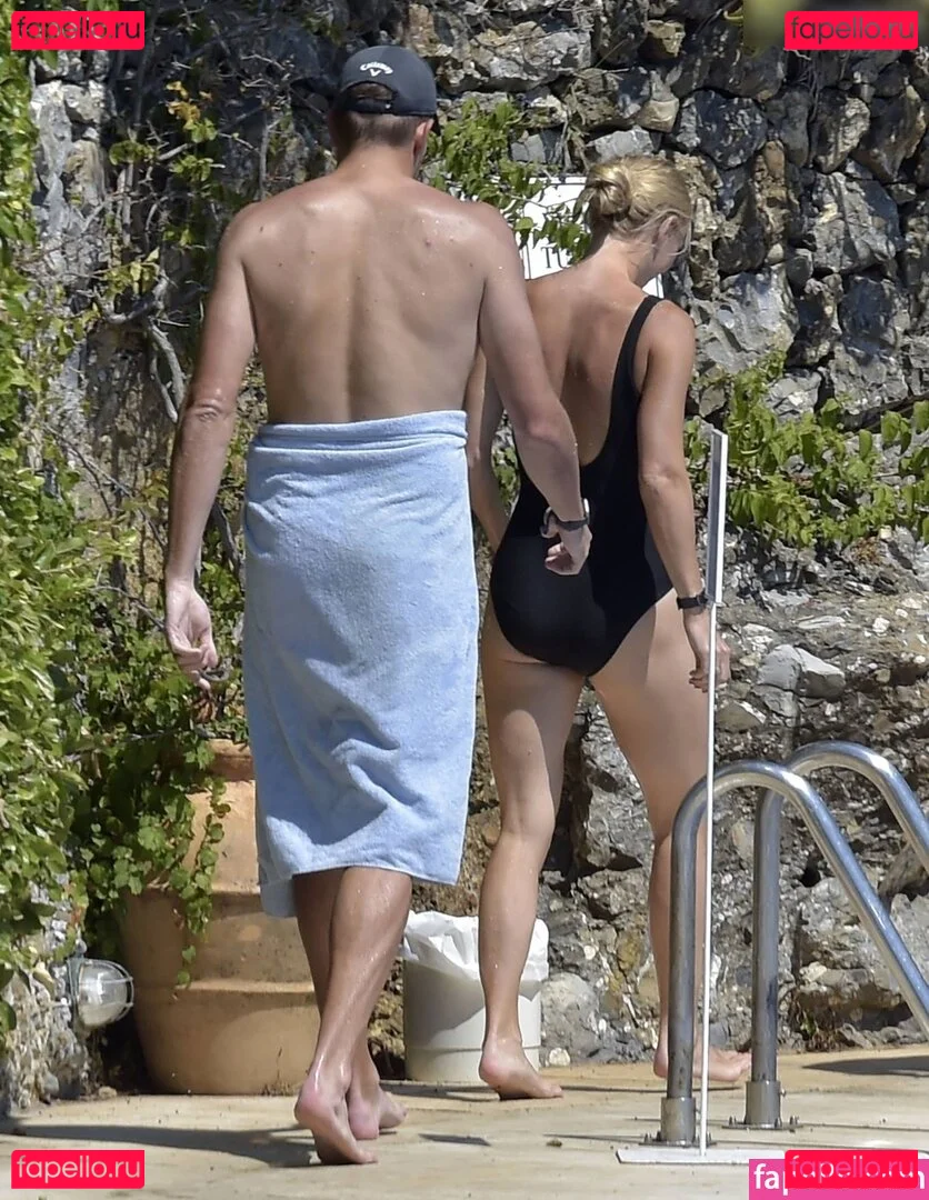 Caroline Wozniacki Onlyfans Photo Gallery 