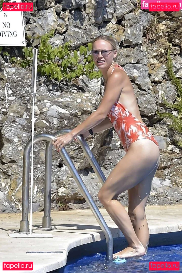 Caroline Wozniacki Onlyfans Photo Gallery 