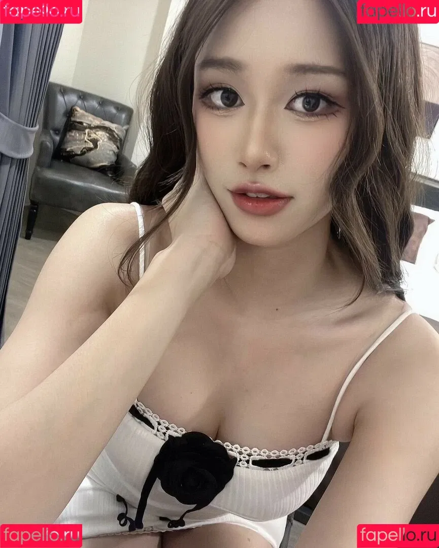 EarniesHime Onlyfans Photo Gallery 