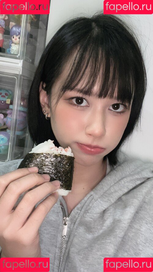 EarniesHime Onlyfans Photo Gallery 