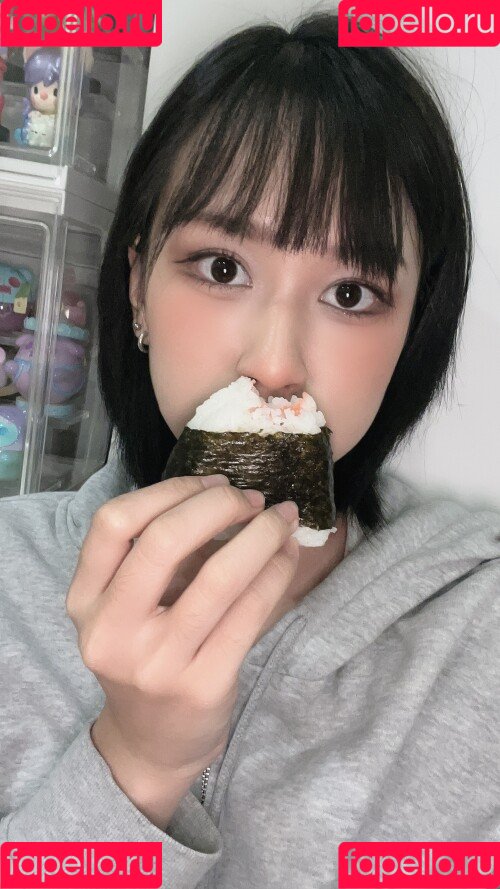 EarniesHime Onlyfans Photo Gallery 