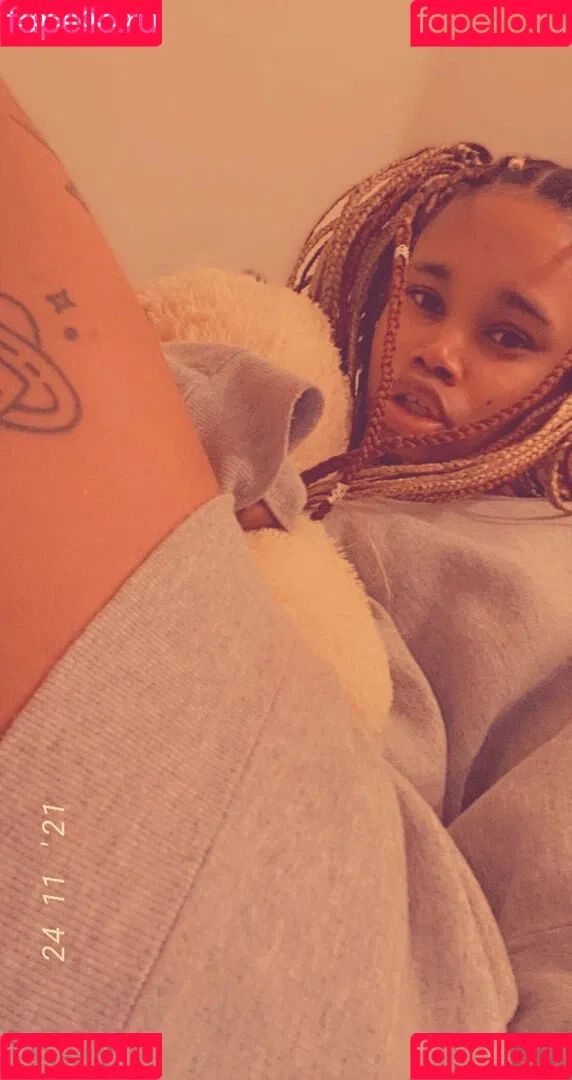 cloudyvi_ Onlyfans Photo Gallery 