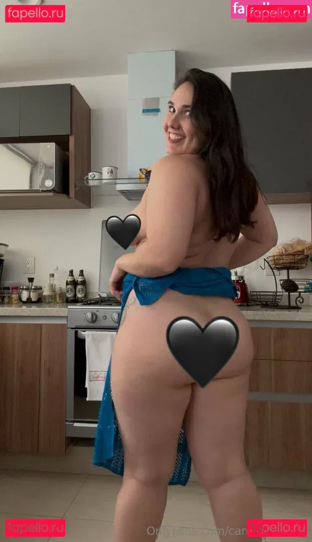 caro.trueba28 Onlyfans Photo Gallery 