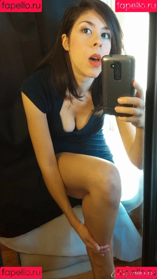 Nina 1987 Onlyfans Photo Gallery 