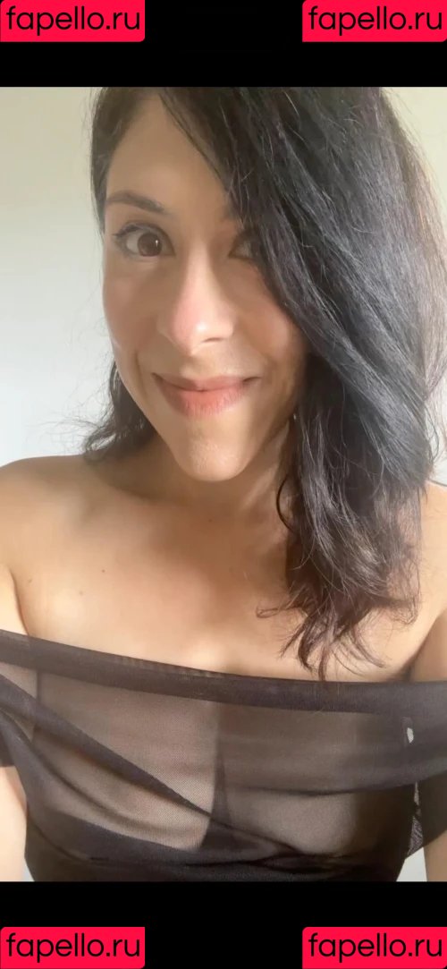 Nina 1987 Onlyfans Photo Gallery 