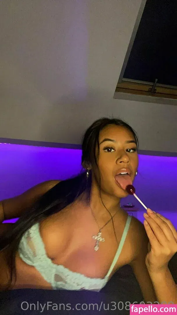 Yourkarina Onlyfans Photo Gallery 