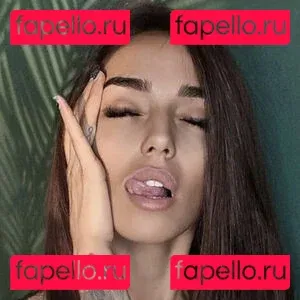 Petite Loren Onlyfans Photo Gallery 