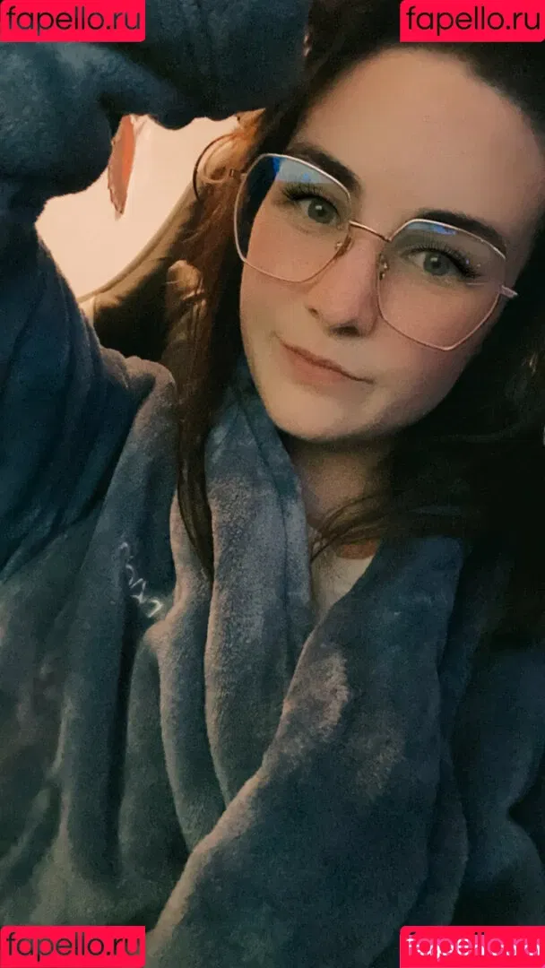 embertay Onlyfans Photo Gallery 