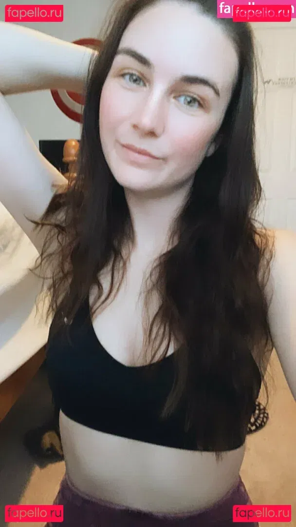 embertay Onlyfans Photo Gallery 