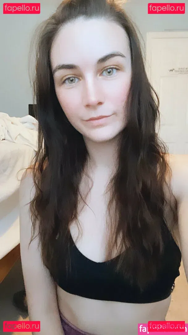 embertay Onlyfans Photo Gallery 