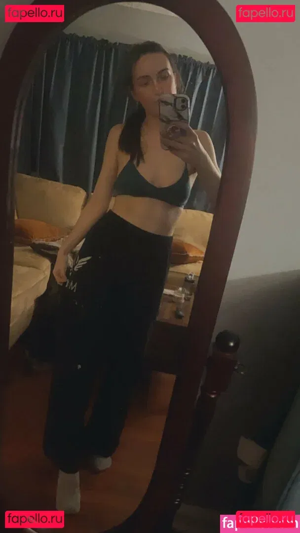 embertay Onlyfans Photo Gallery 