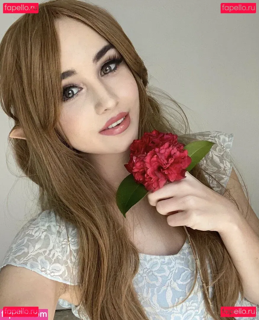 embertay Onlyfans Photo Gallery 