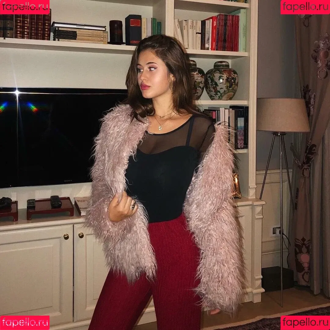 Elisa Berami Onlyfans Photo Gallery 