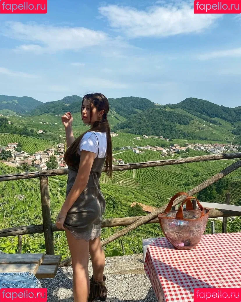 Elisa Berami Onlyfans Photo Gallery 