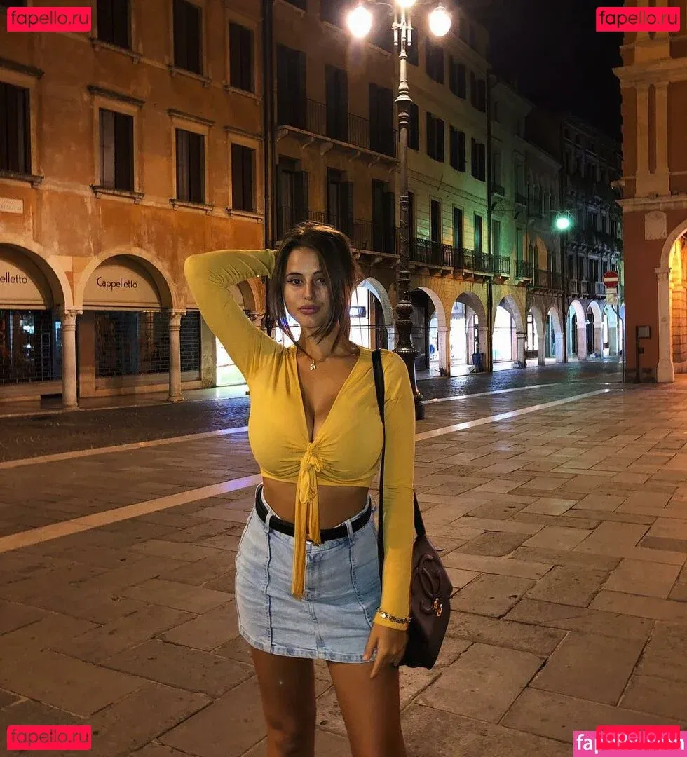 Elisa Berami Onlyfans Photo Gallery 