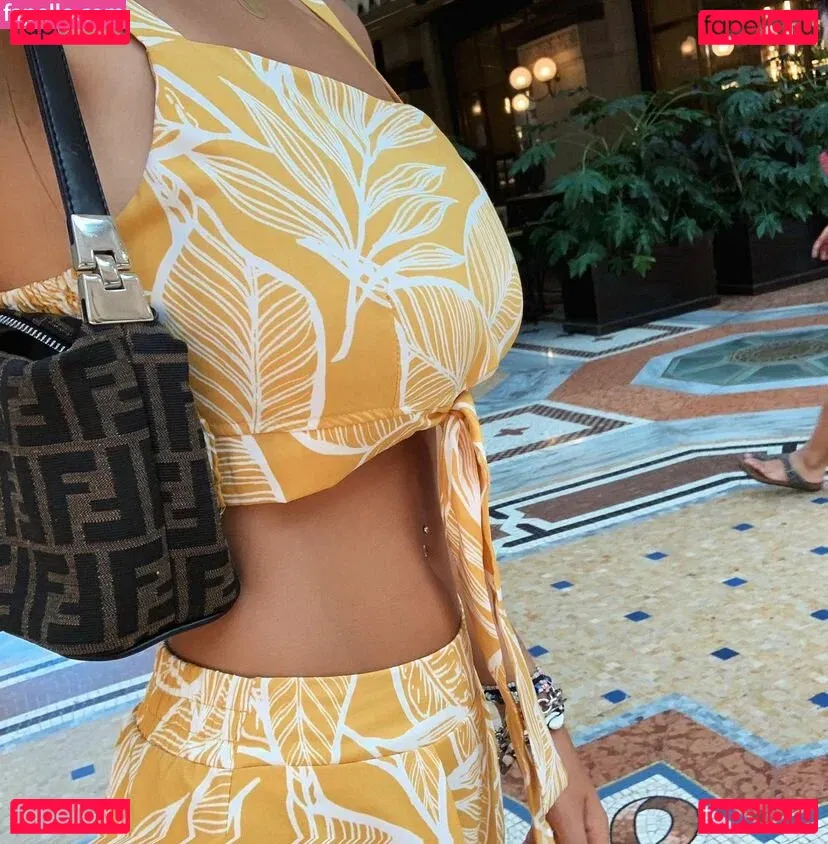 Elisa Berami Onlyfans Photo Gallery 