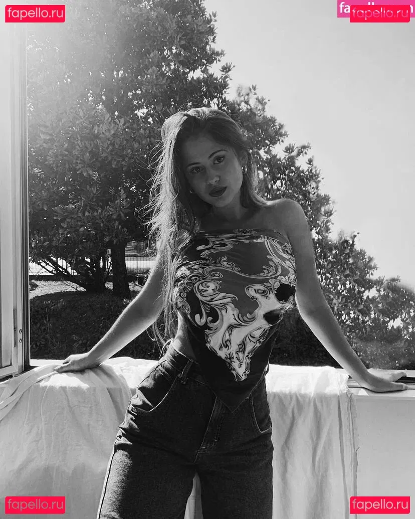 Elisa Berami Onlyfans Photo Gallery 