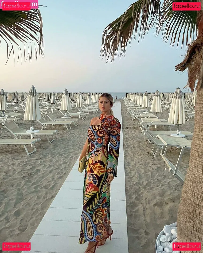 Elisa Berami Onlyfans Photo Gallery 