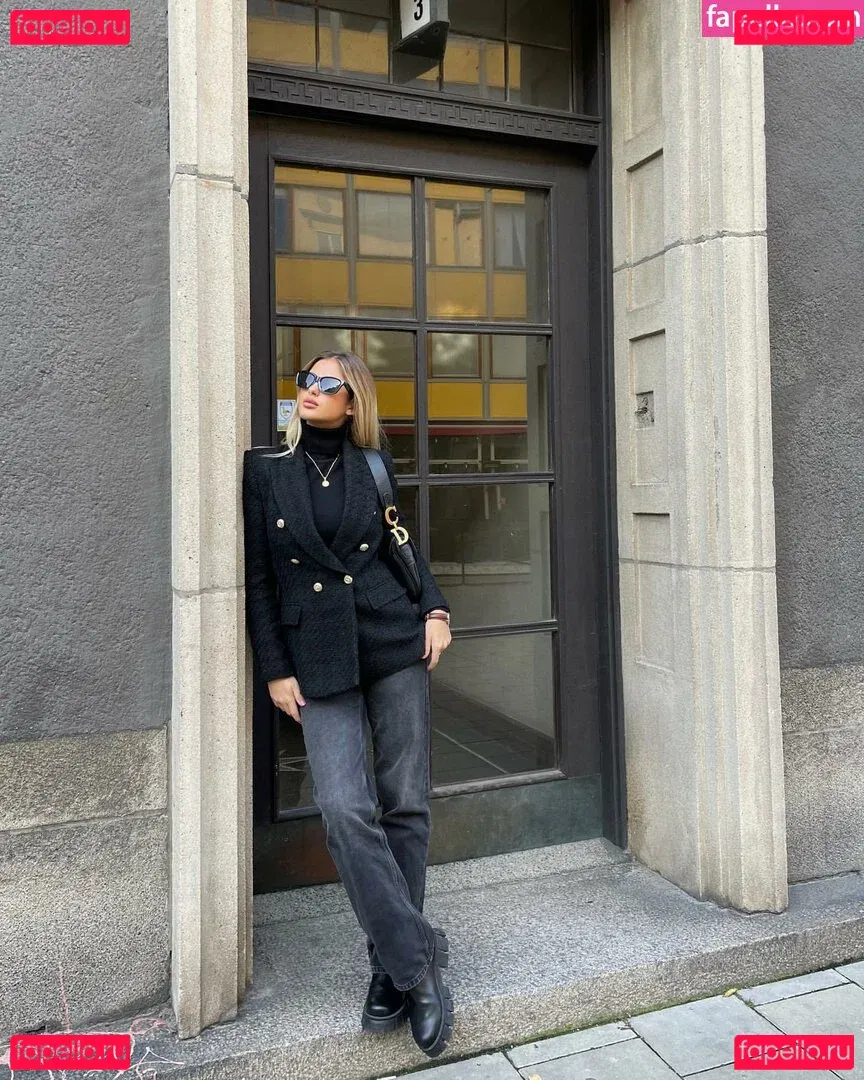 Elisa Berami Onlyfans Photo Gallery 