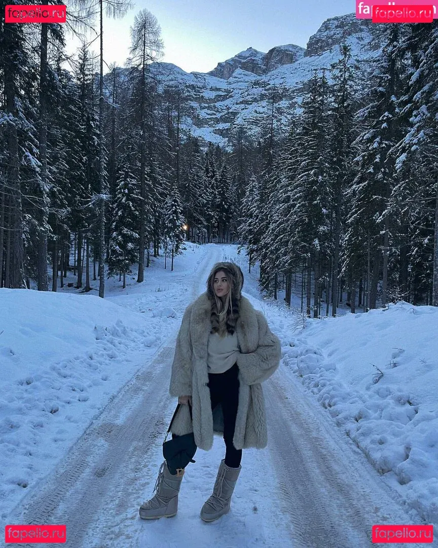 Elisa Berami Onlyfans Photo Gallery 