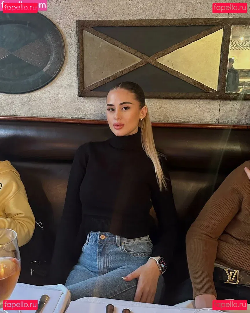 Elisa Berami Onlyfans Photo Gallery 