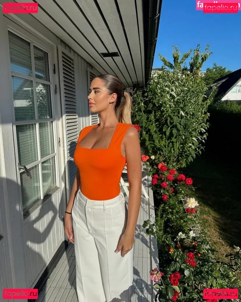 Elisa Berami Onlyfans Photo Gallery 