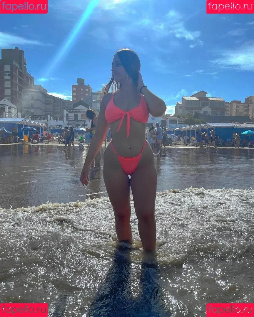 Camila Nerea Gonzalez Onlyfans Photo Gallery 