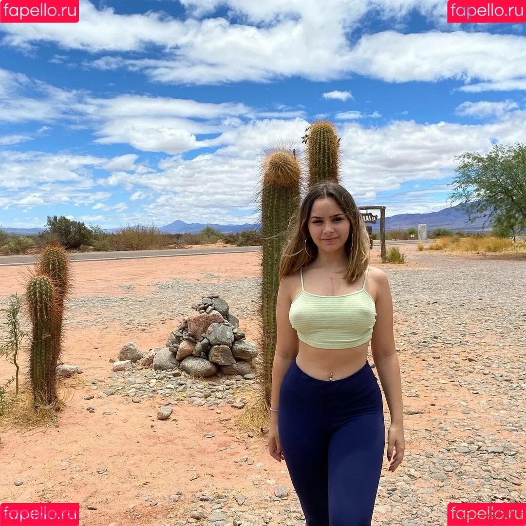 Camila Nerea Gonzalez Onlyfans Photo Gallery 