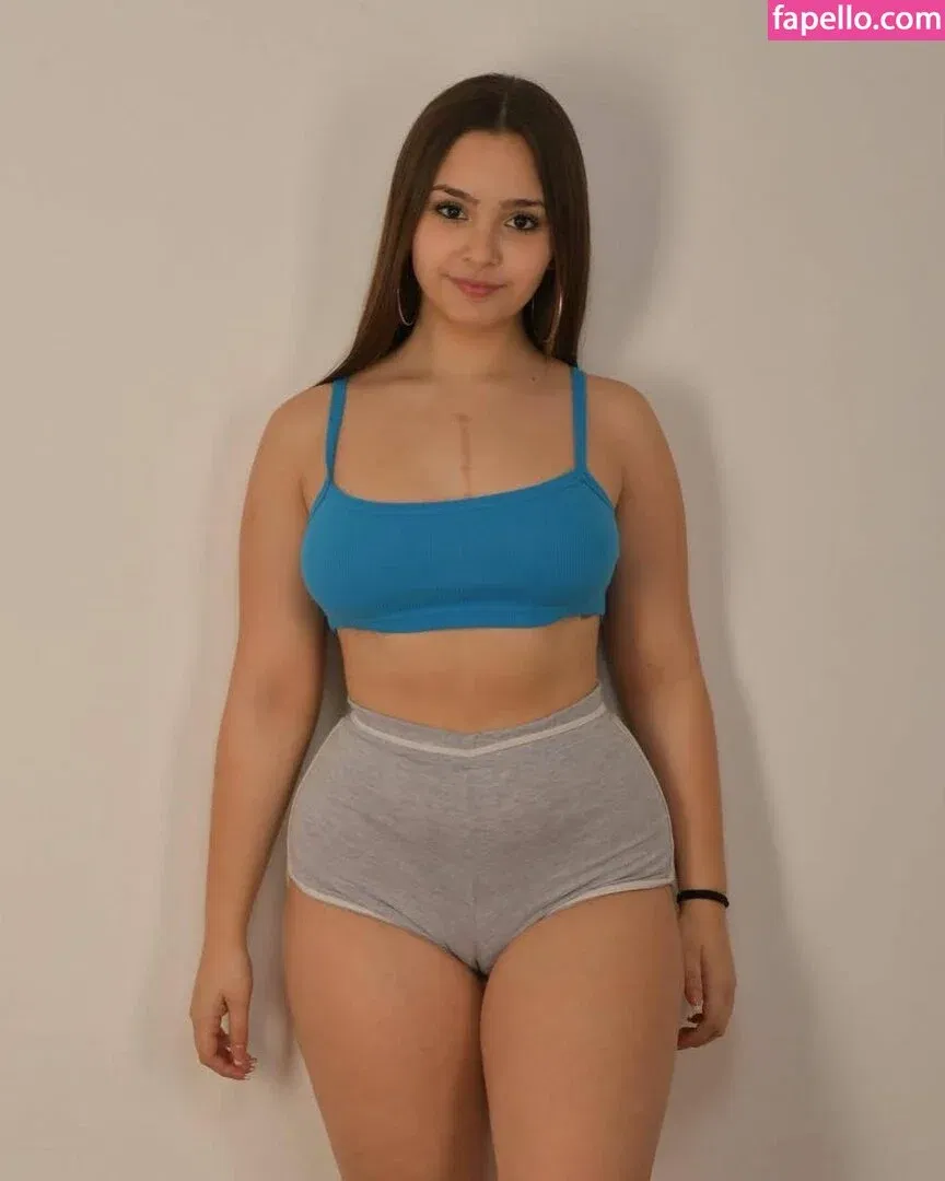 Camila Nerea Gonzalez Onlyfans Photo Gallery 