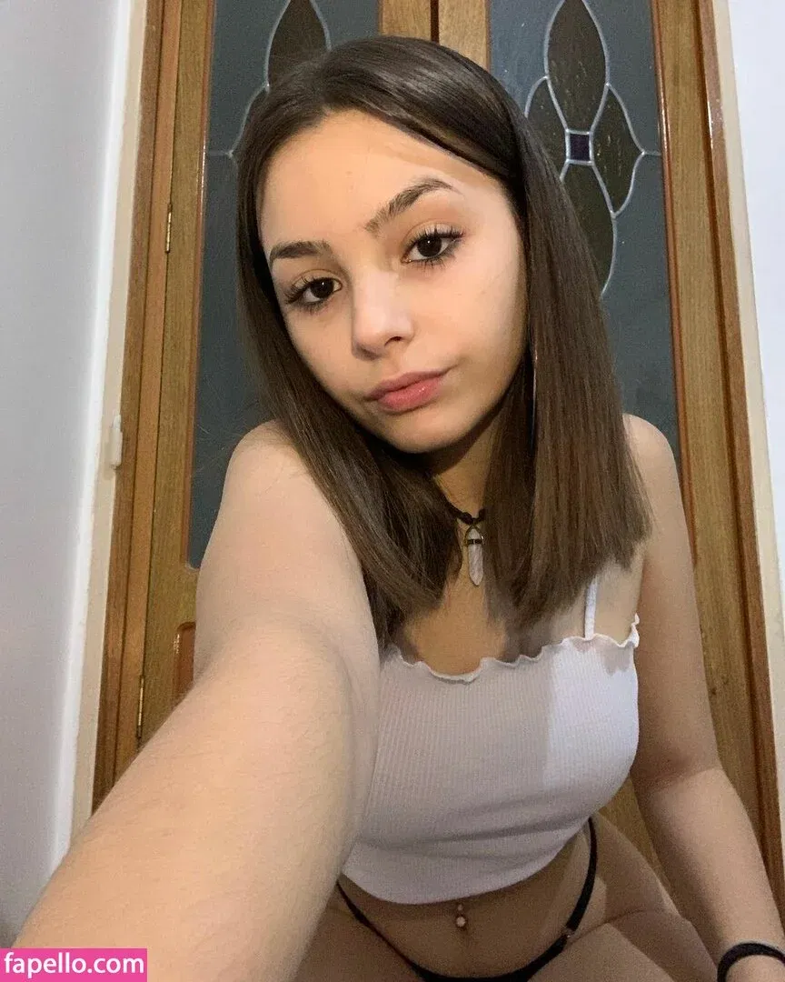 Camila Nerea Gonzalez Onlyfans Photo Gallery 