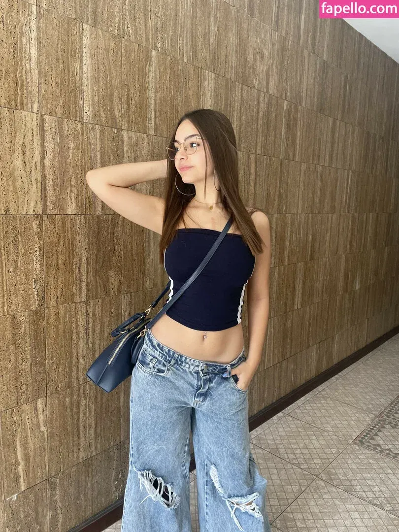 Camila Nerea Gonzalez Onlyfans Photo Gallery 