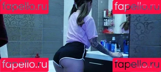 olesyaliberman Onlyfans Photo Gallery 