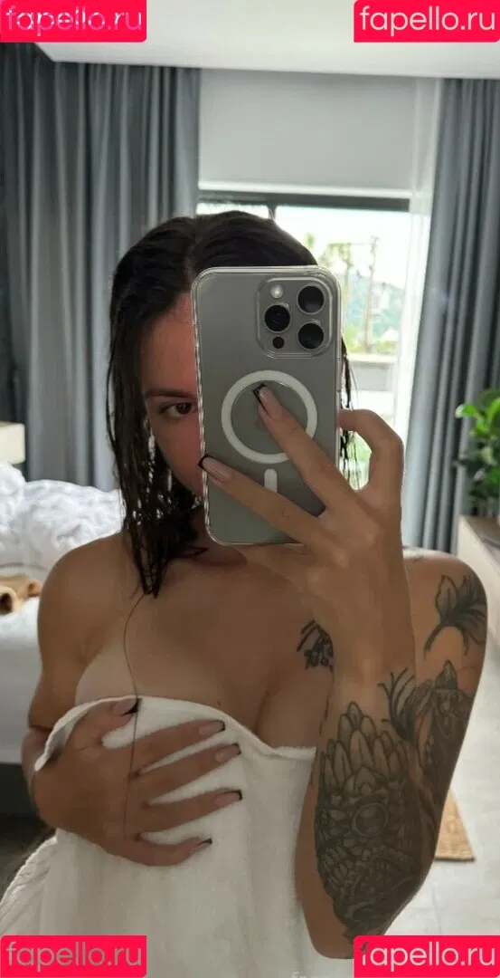olesyaliberman Onlyfans Photo Gallery 