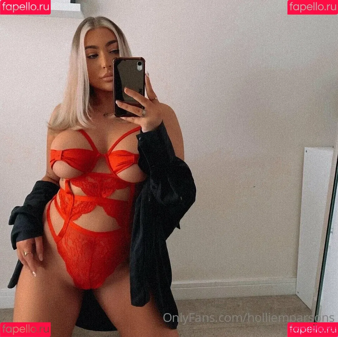 Hollie M Parsons Onlyfans Photo Gallery 