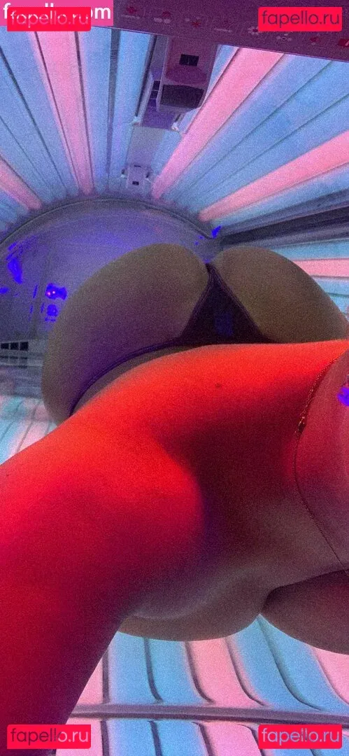 Hollie M Parsons Onlyfans Photo Gallery 