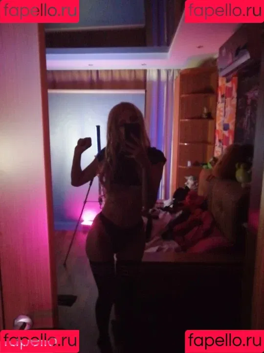 Mary Dixon Onlyfans Photo Gallery 