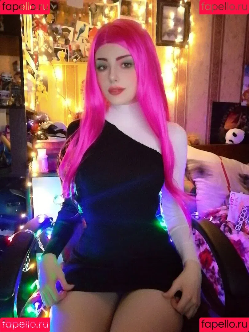 Mary Dixon Onlyfans Photo Gallery 