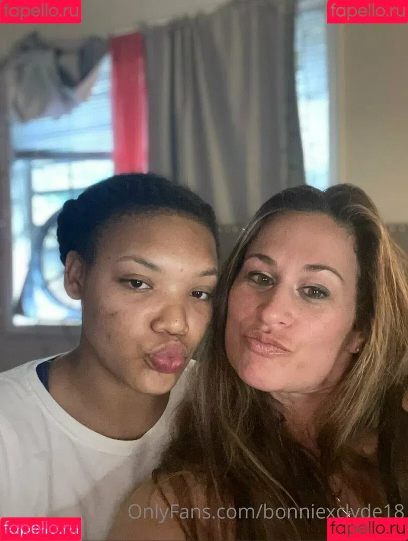 bonniexclyde18 Onlyfans Photo Gallery 