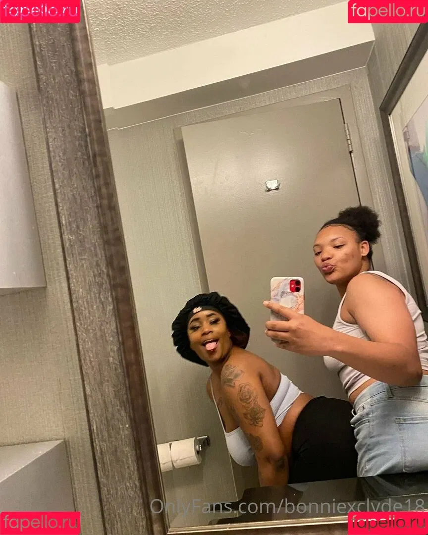 bonniexclyde18 Onlyfans Photo Gallery 