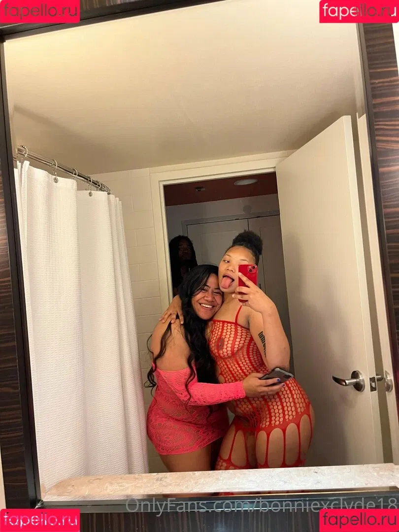 bonniexclyde18 Onlyfans Photo Gallery 