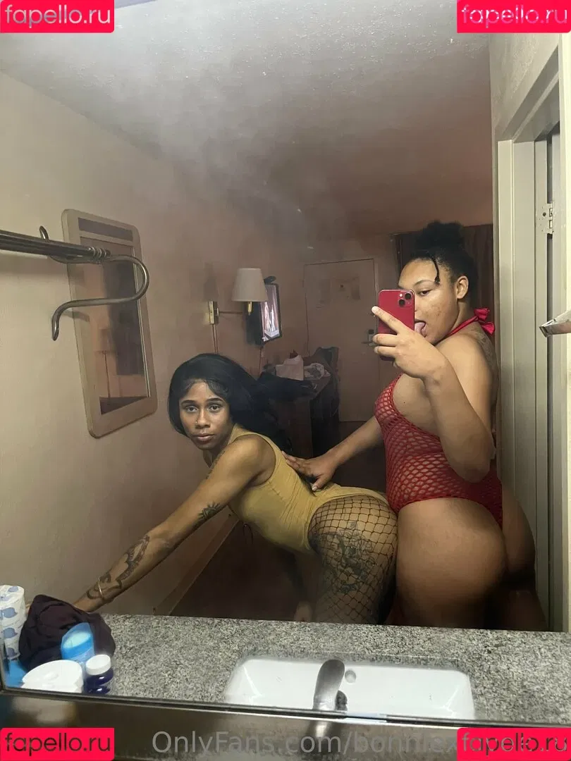 bonniexclyde18 Onlyfans Photo Gallery 