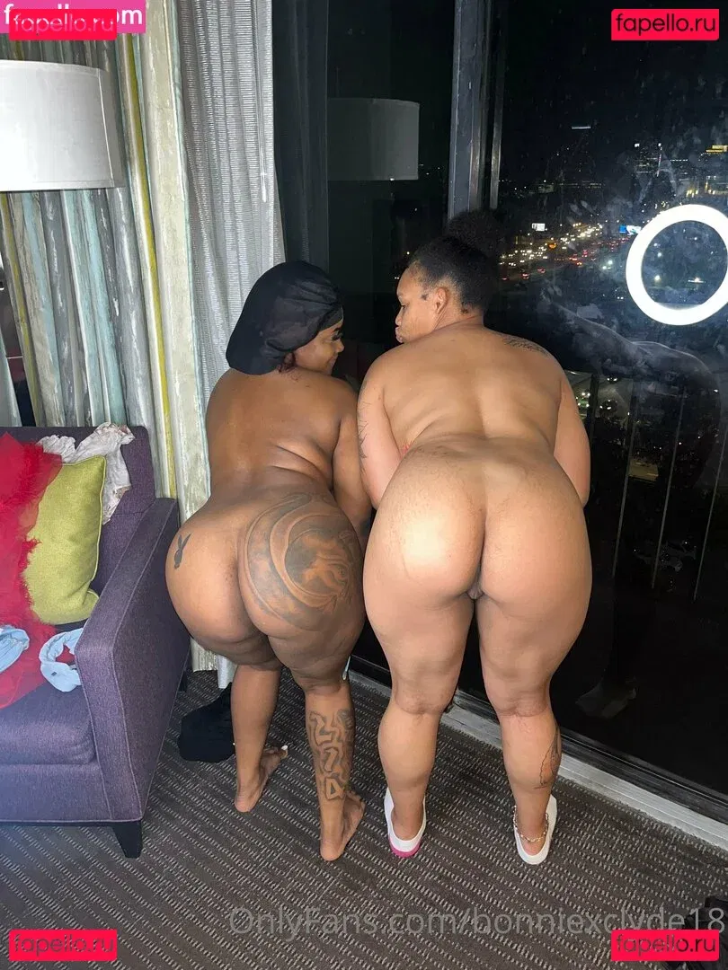 bonniexclyde18 Onlyfans Photo Gallery 