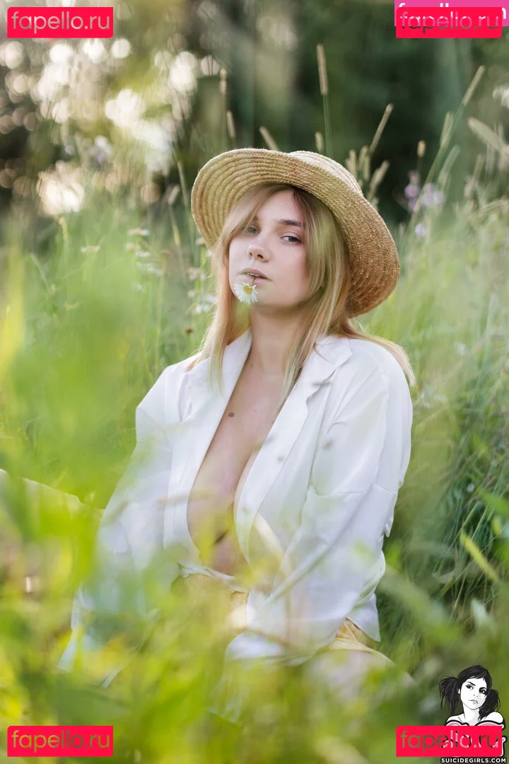 Tihomirova Natali Onlyfans Photo Gallery 